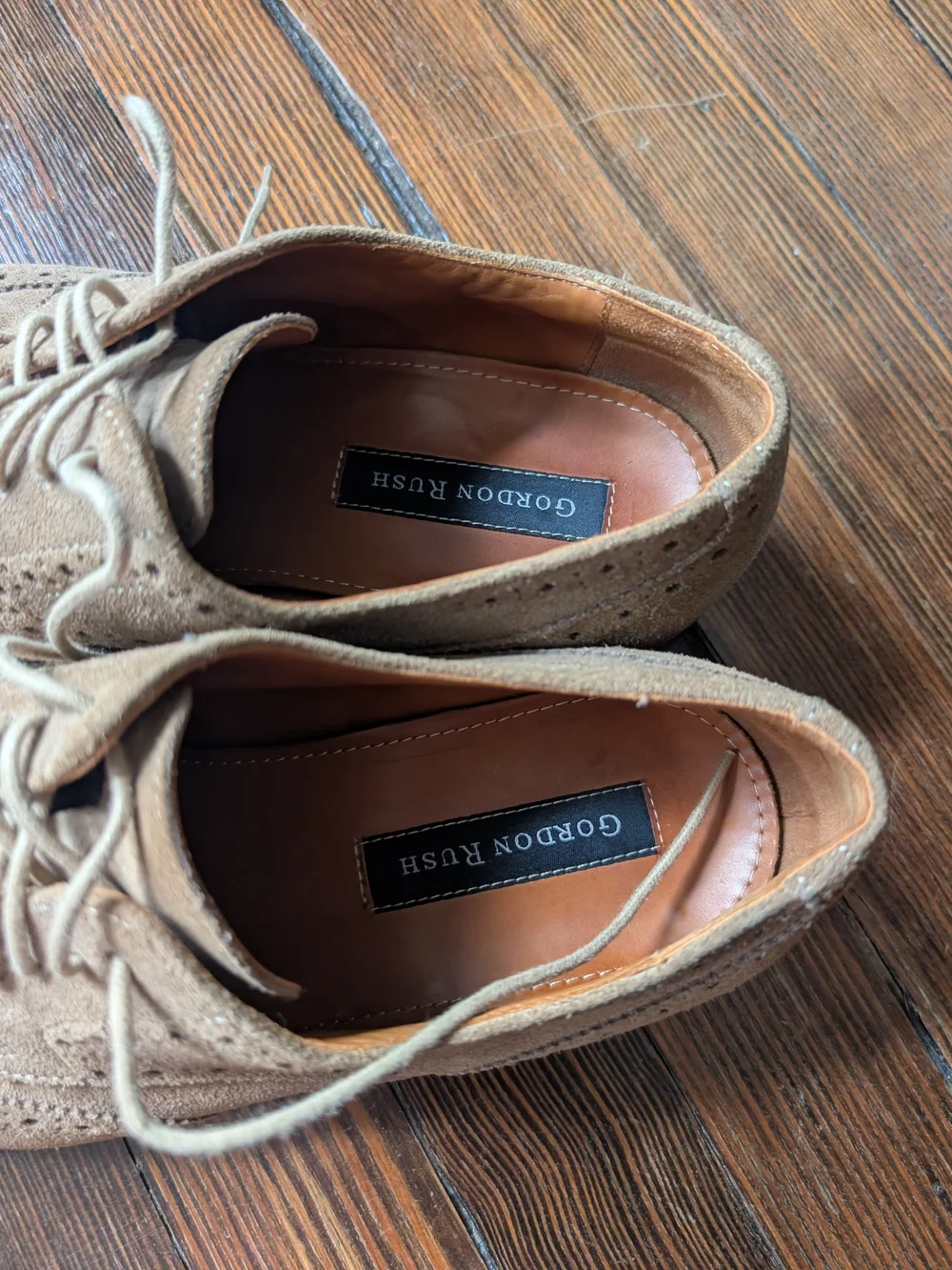Gordon Rush Men's Suede Wingtip Lace-Up Shoes — Beige